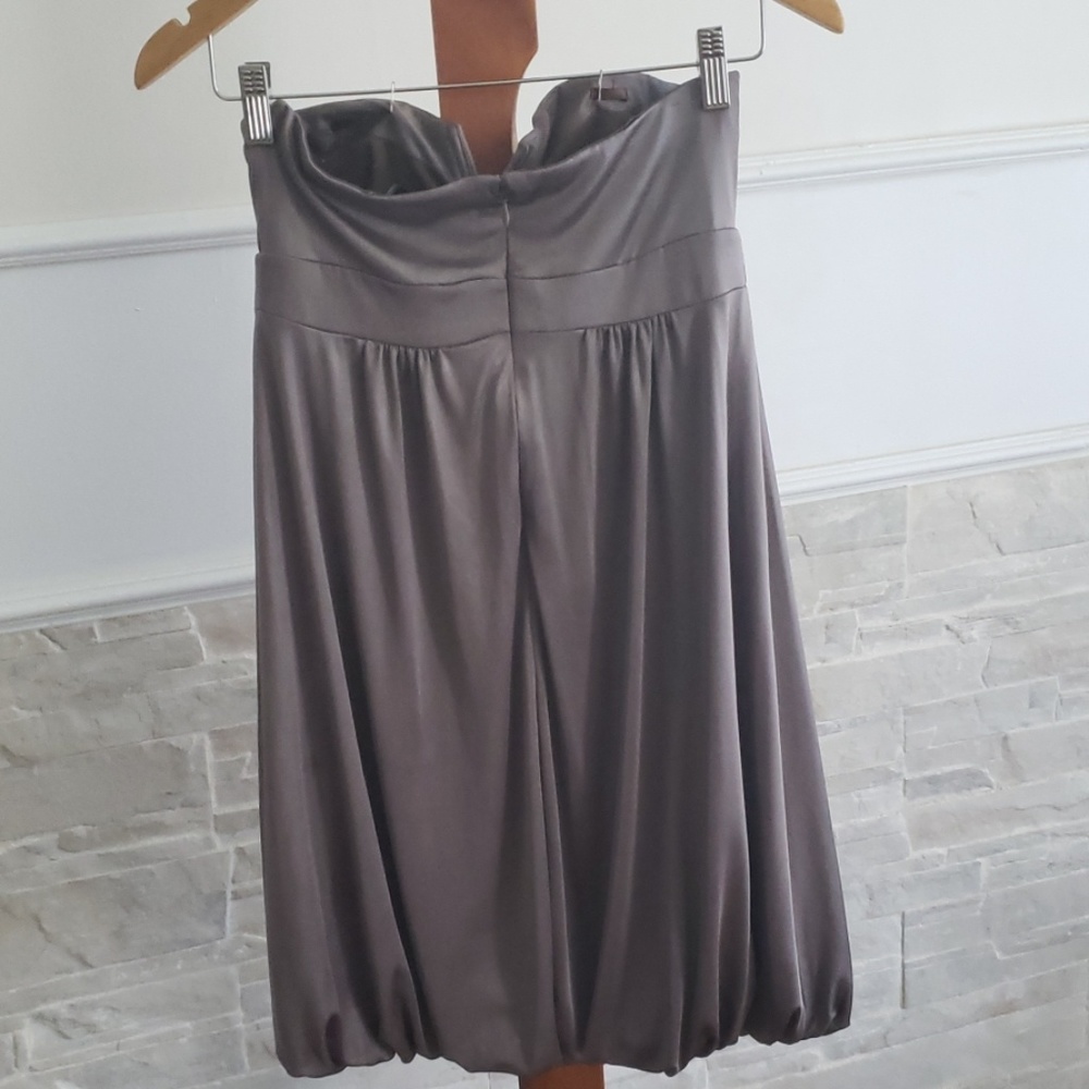 Dress - Picture 3 of 3
